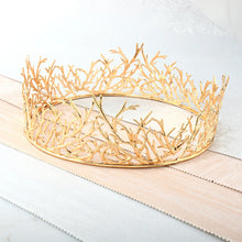 Load image into Gallery viewer, Gold or Sliver Royal King Medieval Crowns European Headdress.
