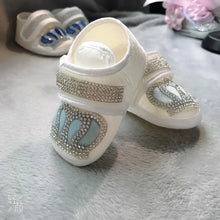 Load image into Gallery viewer, Baby shoes with crowns + color
