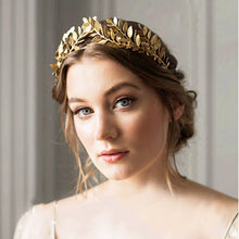 Load image into Gallery viewer, Vintage Gold Leaf Tiara
