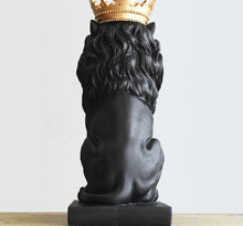 Load image into Gallery viewer, Resin  Cowned Lion Statue
